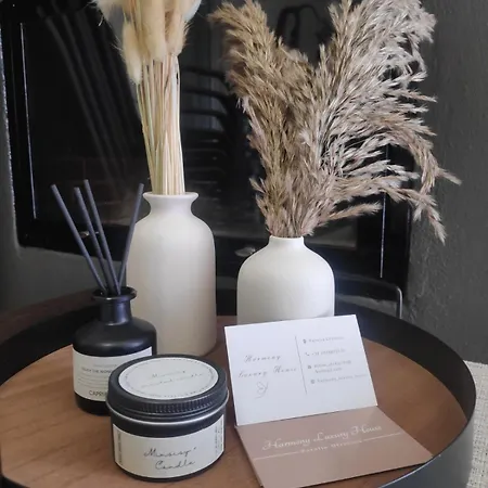 Case de vacanță Harmony Luxury House Orfánion